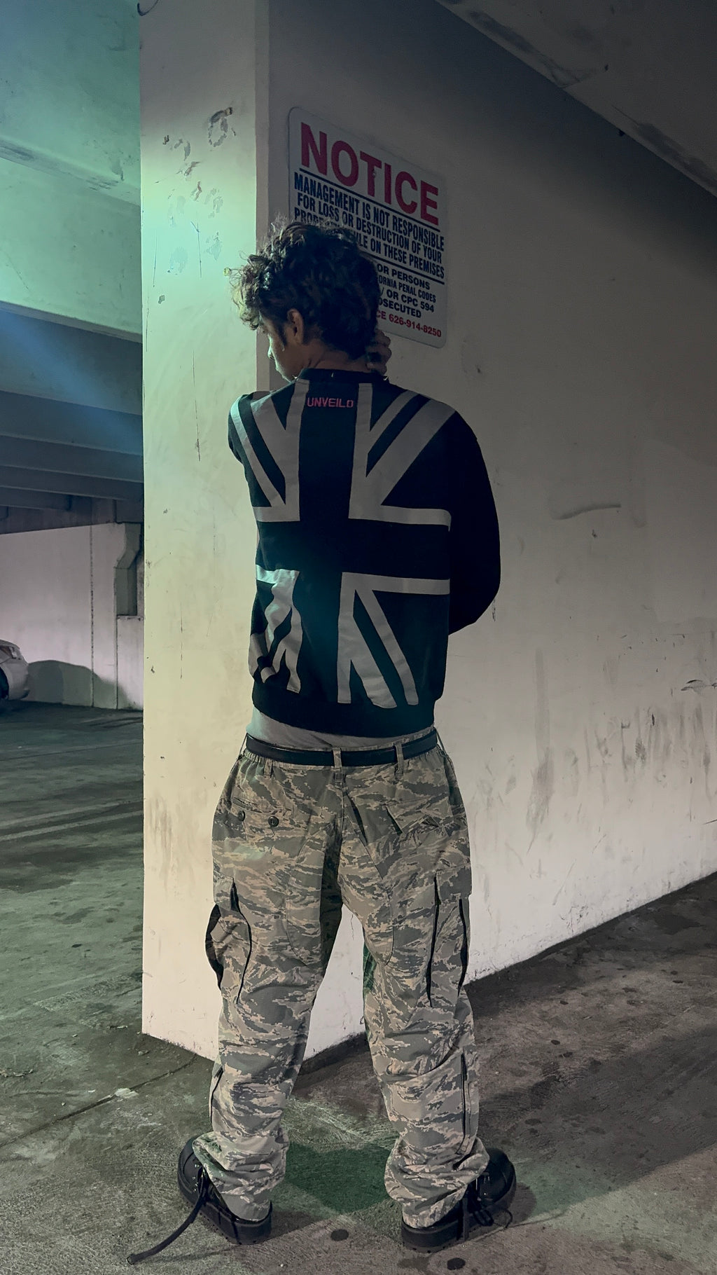 UNVEILD "ROYAL" CREWNECK(LIMITED)